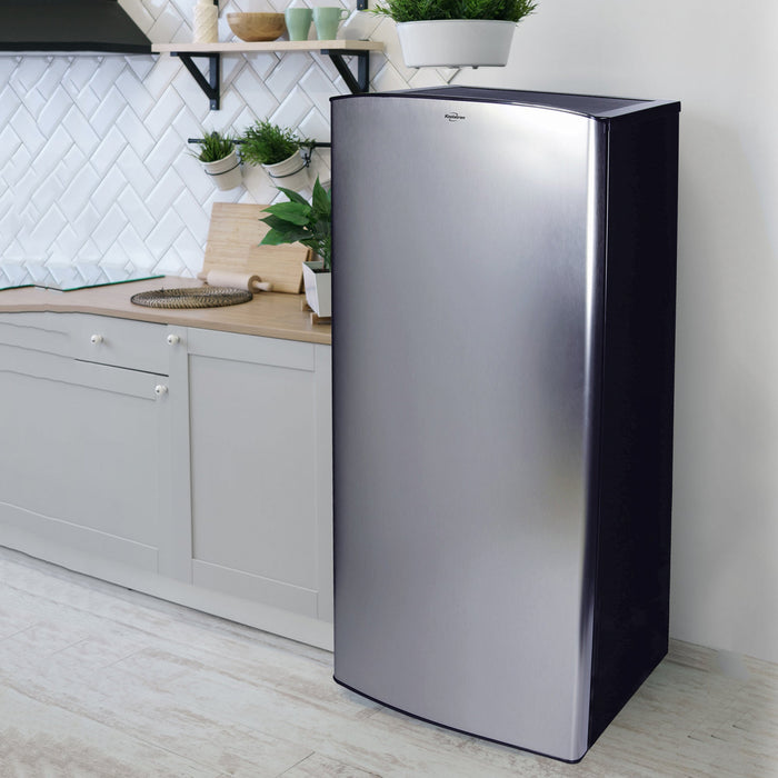 Réfrigérateur compact Koolatron de 6,2 pi3 en acier inoxydable