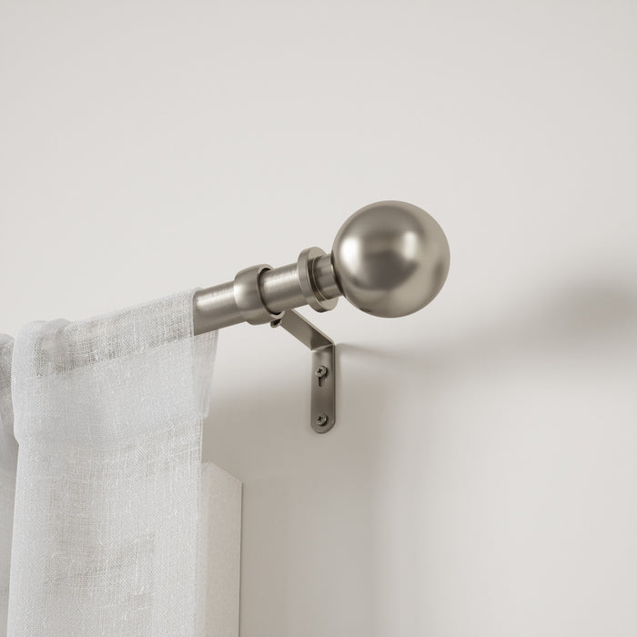 Tringle à rideaux extensible Bolas de Umbra nickel de 1 po - 72 po à 144 po