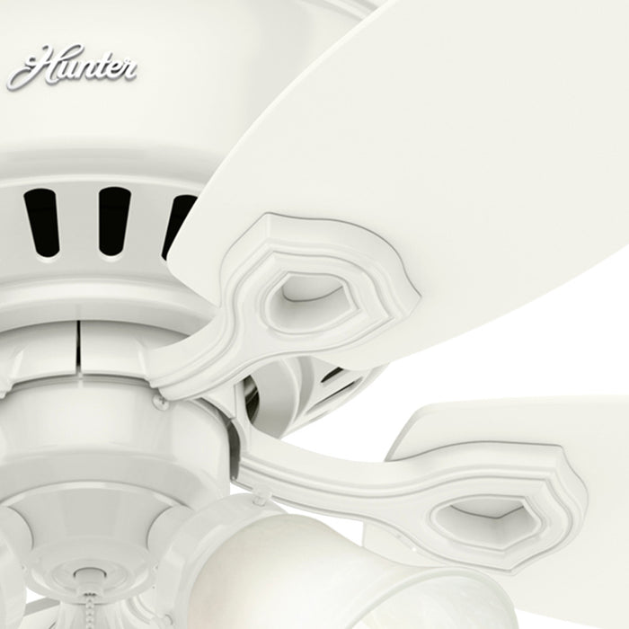 Ventilateur de plafond à profil bas du constructeur avec luminaire - Blanc