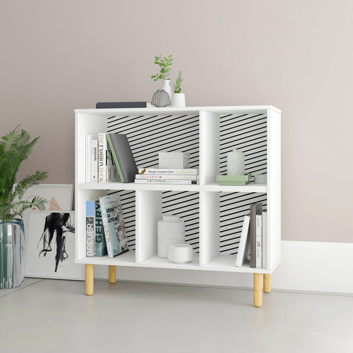 Bibliothèque basse Essex de Manhattan Comfort de 33,66 po avec 5 tablettes - blanche et motif zébré