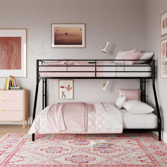 Lits superposés Mainstays Dorel Home en métal avec lit simple au-dessus du lit double, pour petit espace, pour jeunes - noirs