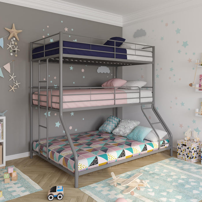 Lits superposés Everleigh de DHP en métal avec deux lits simples et un lit double - argentés