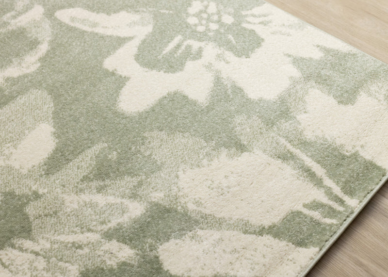 Carpette Ellis verte et crème à motif floral - 5 pi 3 po x 7 pi 7 po