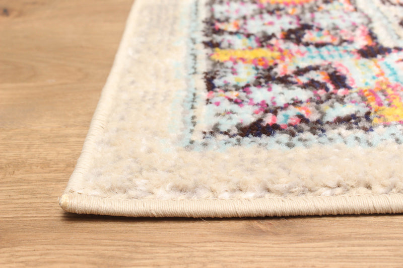 Tapis Traditionnel Lea 5'0\" x 8'0\" en Ivoire