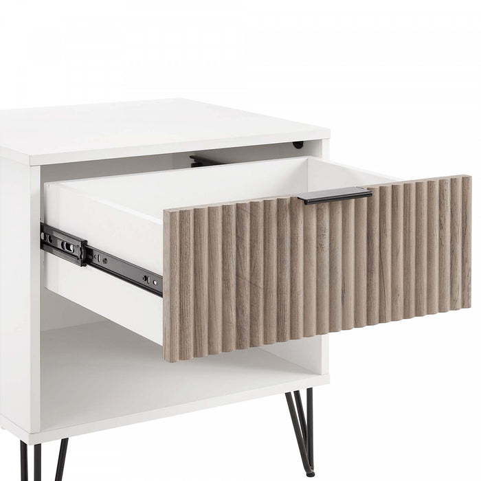 Table de nuit moderne Dumbo 20\" a rainures, gris rustique et blanc (1 tiroir) - Lot de 2