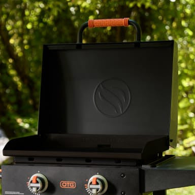 Gril sur chariot mobile avec capot Blackstone 22\" - 2475
