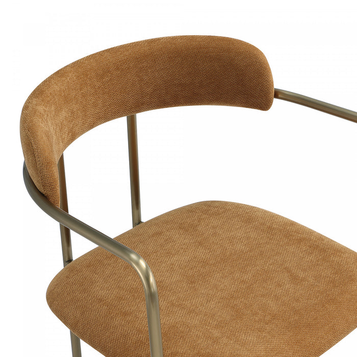 Chaise de salle a manger moderne mi-siecle en metal et tissu, coloris curcuma