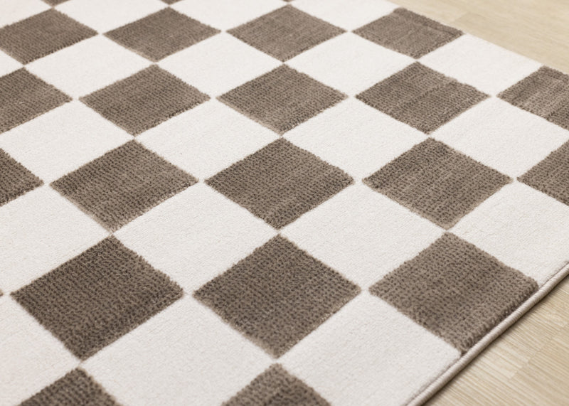 Carpette géométrique Leopold brune et blanche à motif de carreaux - 7 pi 10 po x 10 pi 6 po