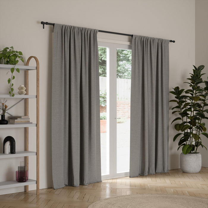  Tringle à rideaux extensible Cleo de Umbra noir mat de 1 po - 66 po à 120 po