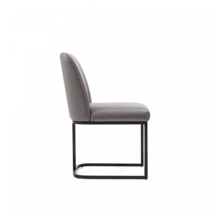 Chaise de salle a manger moderne Serena en metal et cuir vegetalien taupe - Lot de 2