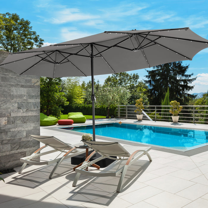 Parasol de marche Costway de 15 pieds double face, solaire LED, manivelle, 36 lumieres, base grise