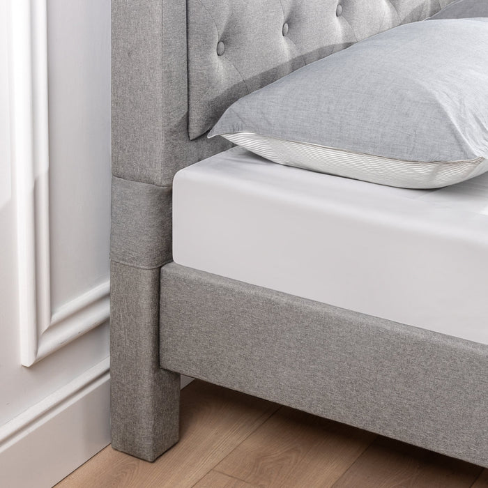 Kellen lit plateforme rembourré avec tête de lit gris pâle - Grand