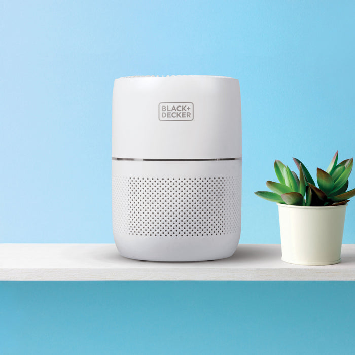 Purificateur d'air de table BLACK+DECKER serie BAP, systeme de filtration a 3 niveaux, BAPT01