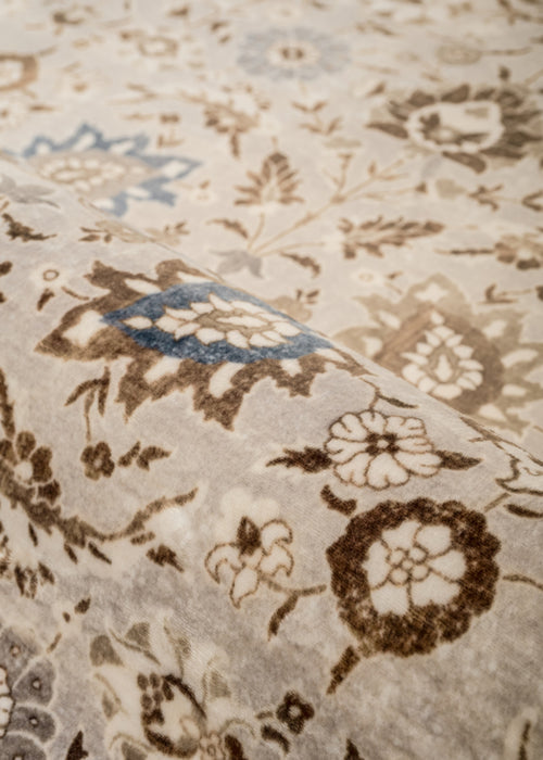Tapis Lavable/Traditionnel Lunelle 6'7\" x 9'0\" en Gris