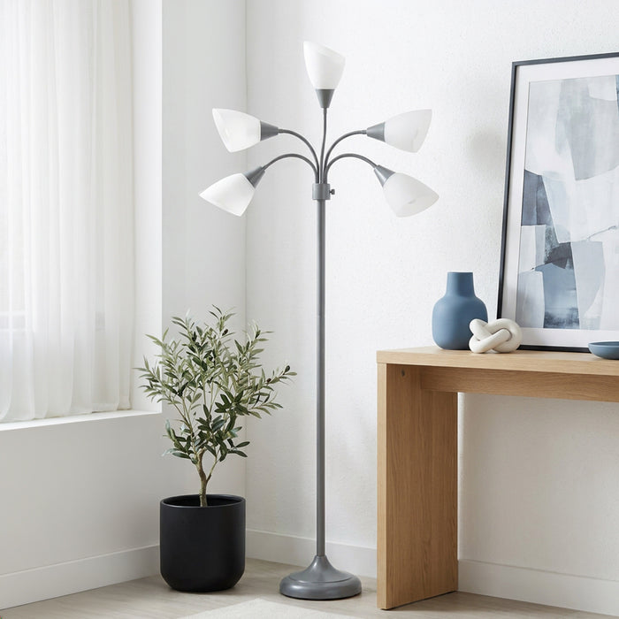 Skye Lampadaire a 5 lumieres avec cols de cygne reglables, Argent et Blanc, 67 po H