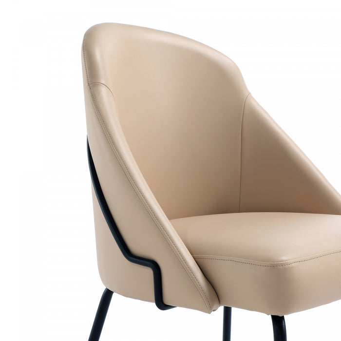 Chaise de salle a manger moderne Gracie en metal et cuir vegetalien, coloris beige et noir