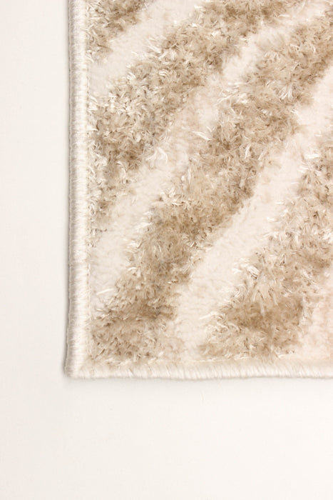 Carpette Kamala ivoire - 5 pi 0 po x 8 pi 0 po