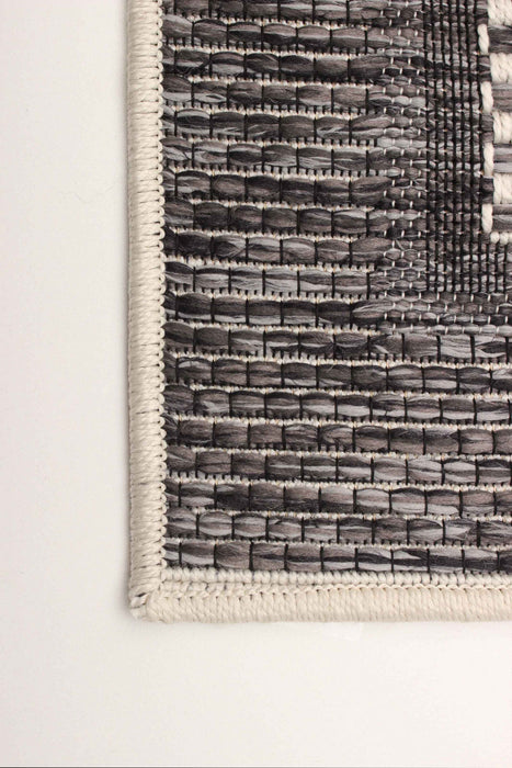 Carpette Brooks grise - 2 pi 8 po x 8 pi 2 po