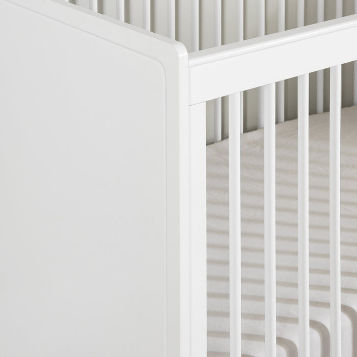 Lit de bébé Milos à hauteur réglable - blanc solide