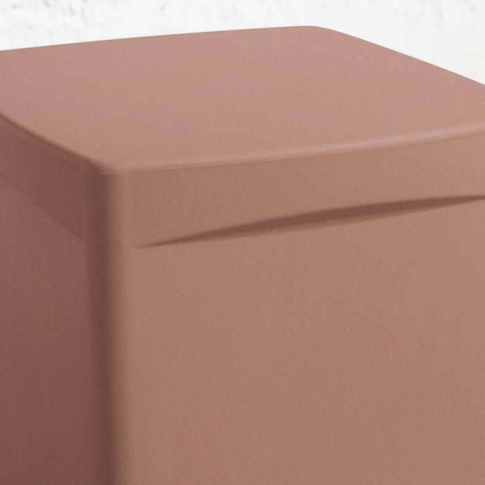 Table de bout carrée Dalya pour l’extérieur - Terra Cotta