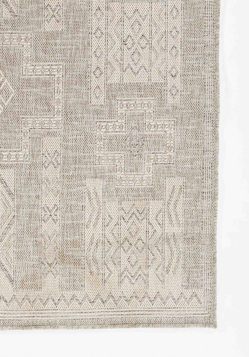 Tapis Transitionnel Nyra 5'3\" x 7'0\" en Gris