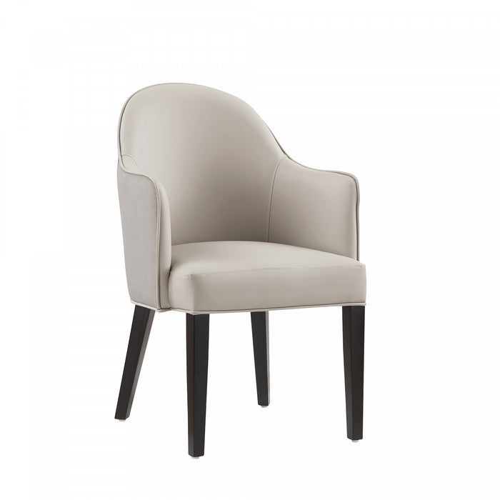 Fauteuil moderne Hillman en cuir vegetalien et velours avec accoudoirs en bois, gris clair - Lot de 2