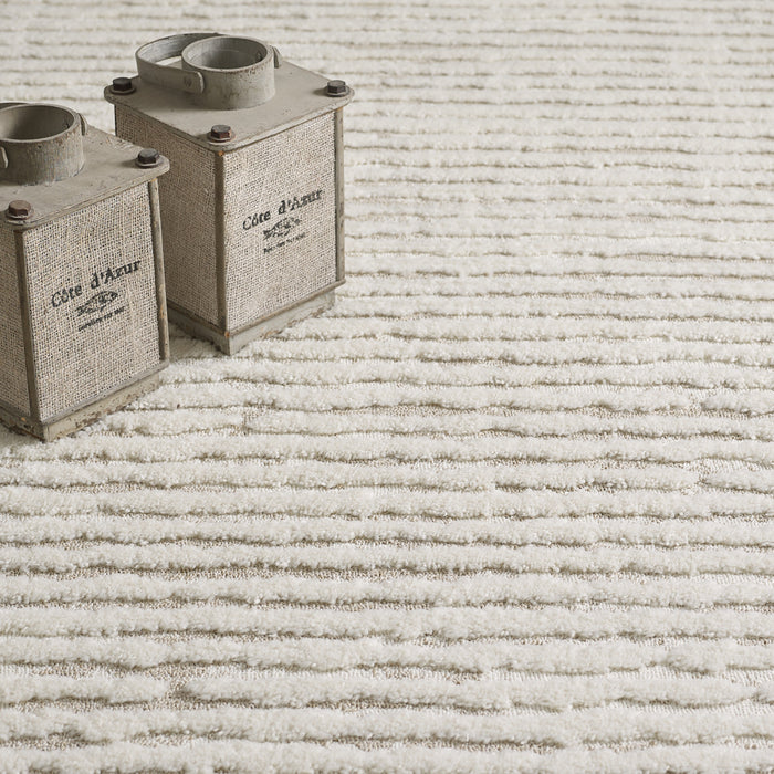 Carpette à poil long Quinto beige à motif de vagues - 6 pi 3 po x 9 pi 