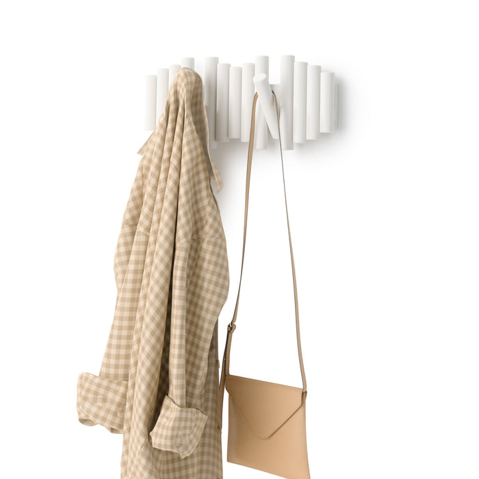 Crochets muraux Picket Rail de Umbra - blancs