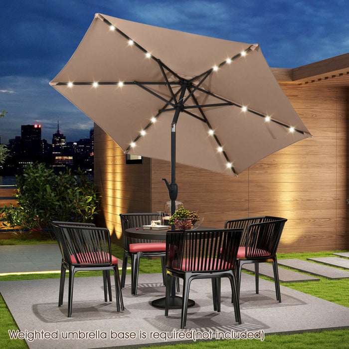 Parasol solaire Costway 7,5 ft avec lumieres LED, inclinaison par bouton-poussoir, manivelle, marron