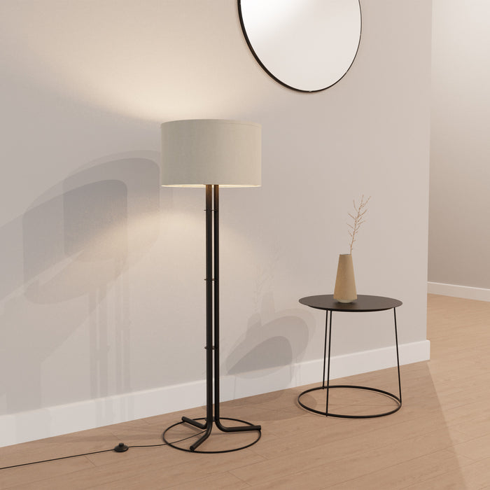 Lampe à pied noire de 62 po avec abat-jour cylindrique