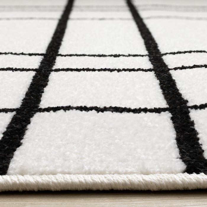 Tapis Covington a carreaux gris et blanc, 5'3\" x 7'7\"