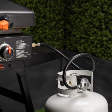 Gril de table Blackstone 22\" avec couvercle et adaptateur pour propane - 2427