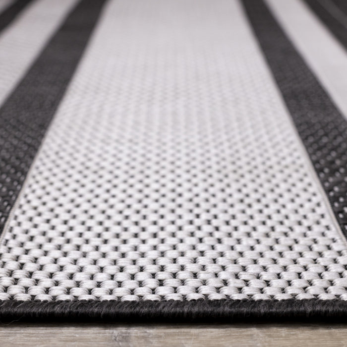 Carpette Jackson à rayures pour l’intérieur et l'extérieur - 5 pi 3 po x 7 pi 7 po