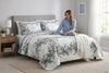 King Size 3-Piece Reversible Quilt Set  | Ensemble de Courtepointe Reversible 3 Pieces Tres Grand Lit