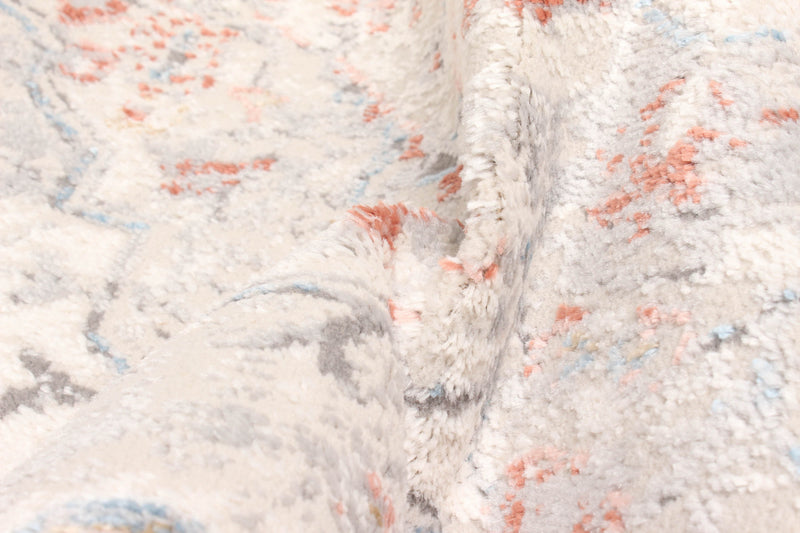 Tapis Traditionnel Mira 5'0\" x 8'0\" en Ivoire