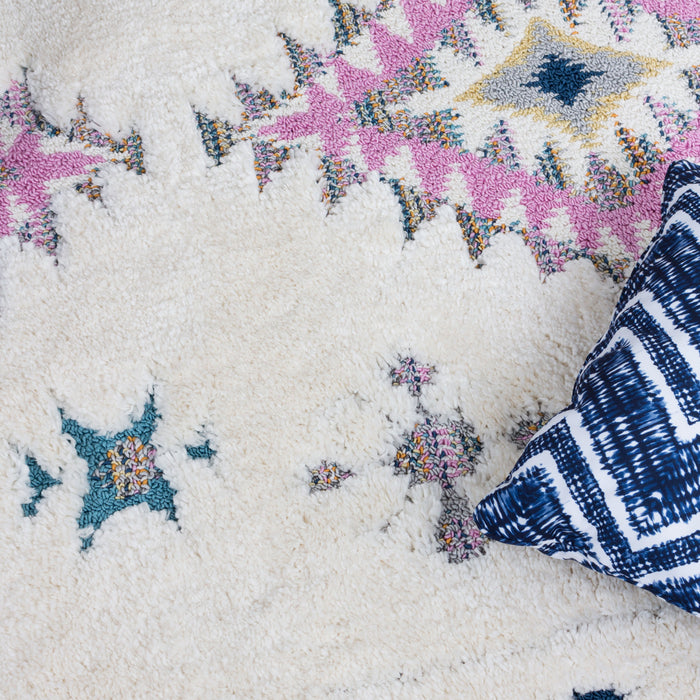 Carpette à poil long Lola à motif de diamants - 2 pi 7 po x 8 pi