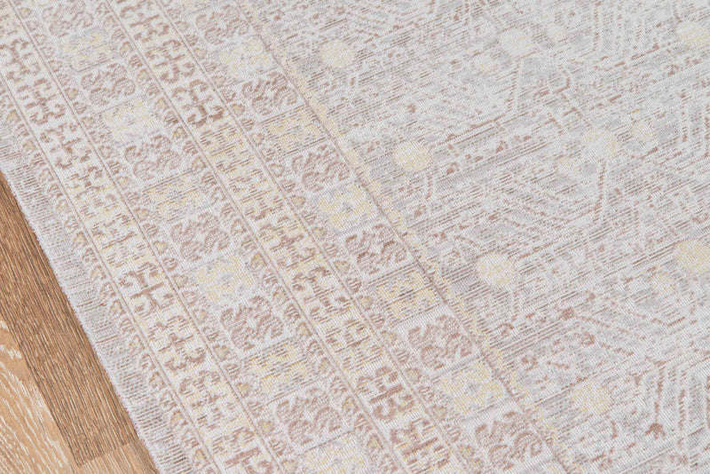 Tapis Traditionnel Valeria 5'3\" x 7'3\" en Gris