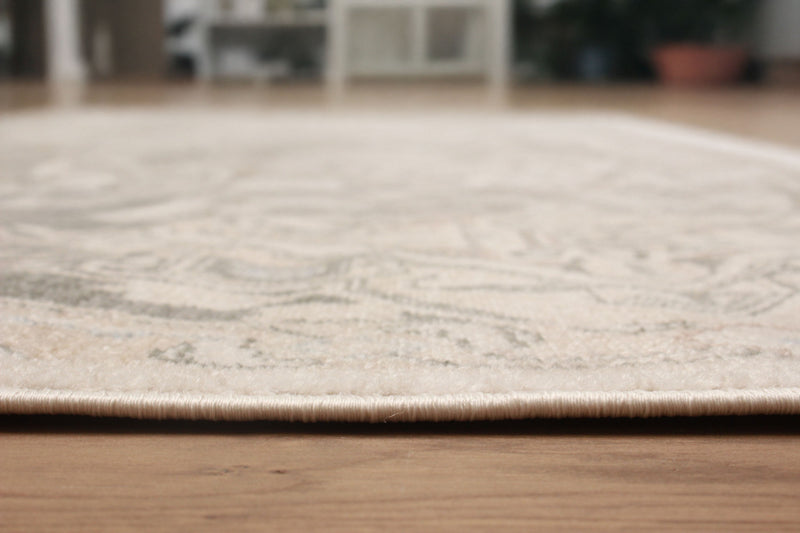 Carpette longue Addie beige - 2 pi 8 po x 8 pi 2 po  