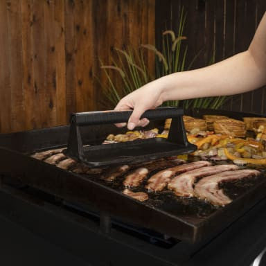 Presse a plancha de la serie culinaire Blackstone - 5437CA