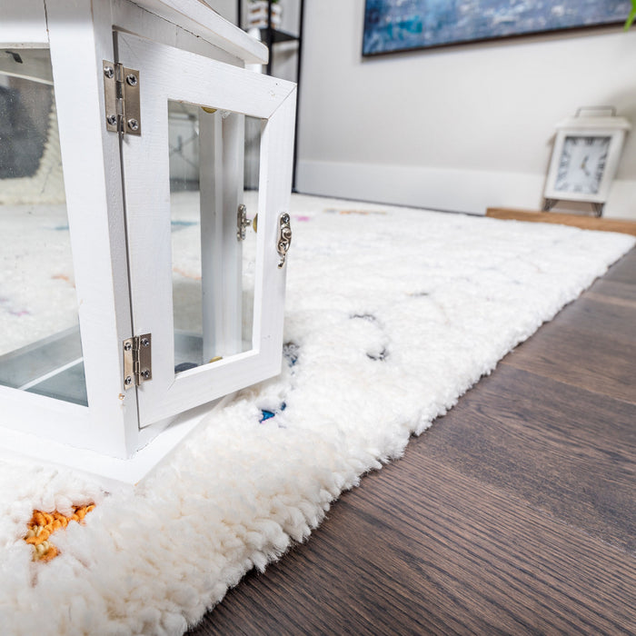 Carpette à poil long Lola à motif de diamants - 2 pi 7 po x 8 pi