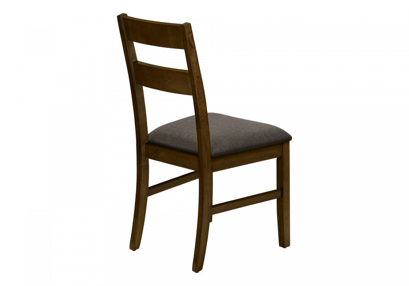Ensemble de 2 chaises de salle à manger de style transitionnel avec bois massif brun et tissu brun pour la salle à manger et la cuisine