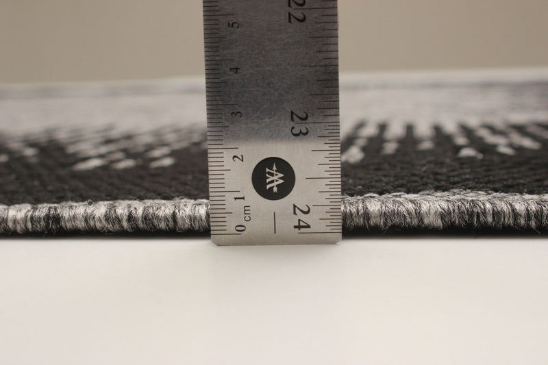 Carpette Edge grise - 5 pi 0 po x 8 pi 0 po