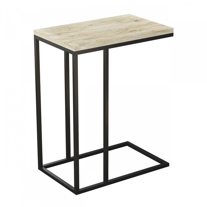 Table de bout en forme de C de 19 po en bois recyclé avec armature en métal