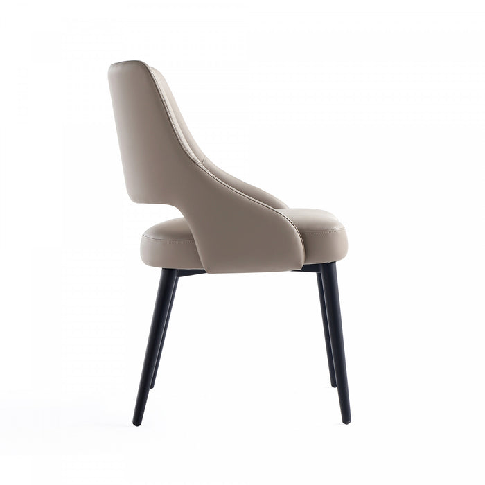 Chaise de salle a manger moderne Tremont en cuir vegetalien et metal, taupe - Lot de 2