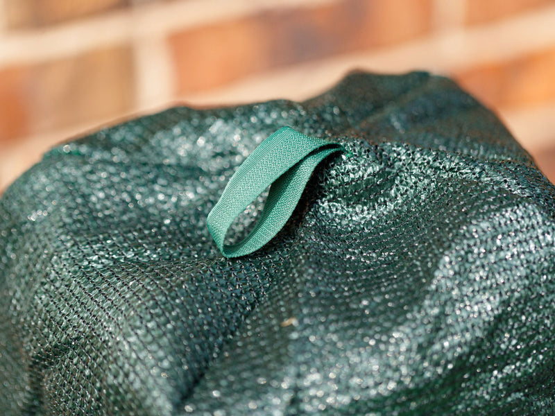 Gazebo Penguin couvre arbuste 22 In. x 22 In. x 44 In.