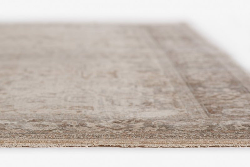 Tapis Traditionnel Selena 2'6\" x 8'0\" en Gris