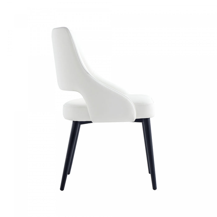 Chaise de salle a manger moderne Tremont en cuir vegetalien blanc avec structure en metal - Lot de 2