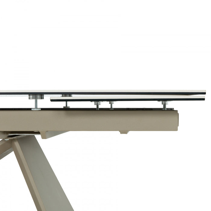 Table de salle a manger rectangulaire extensible Wrenley de 71 a 102 po (6 a 8 places)