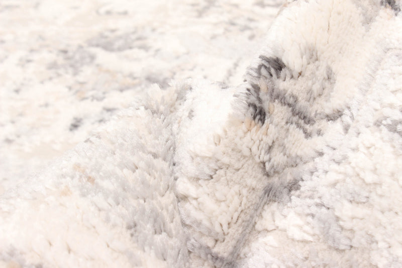 Tapis Traditionnel Mira 8'0\" x 10'0\" en Gris