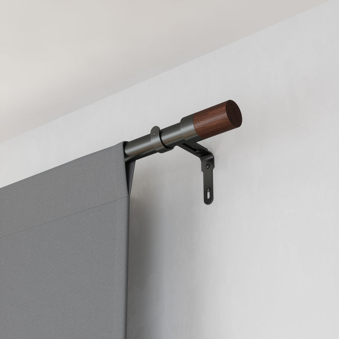  Tringle à rideaux extensible Blok de Umbra gris métallisé de 1 po - 72 po à 144 po